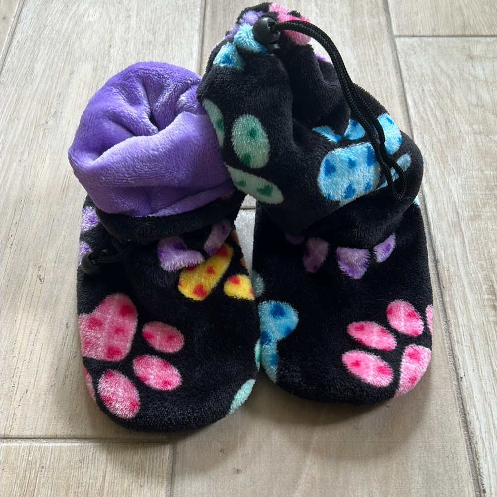 Colorful Paw Print Women's Slippers